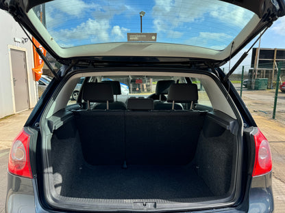 Volkswagen Golf 1.6 FSI 2005