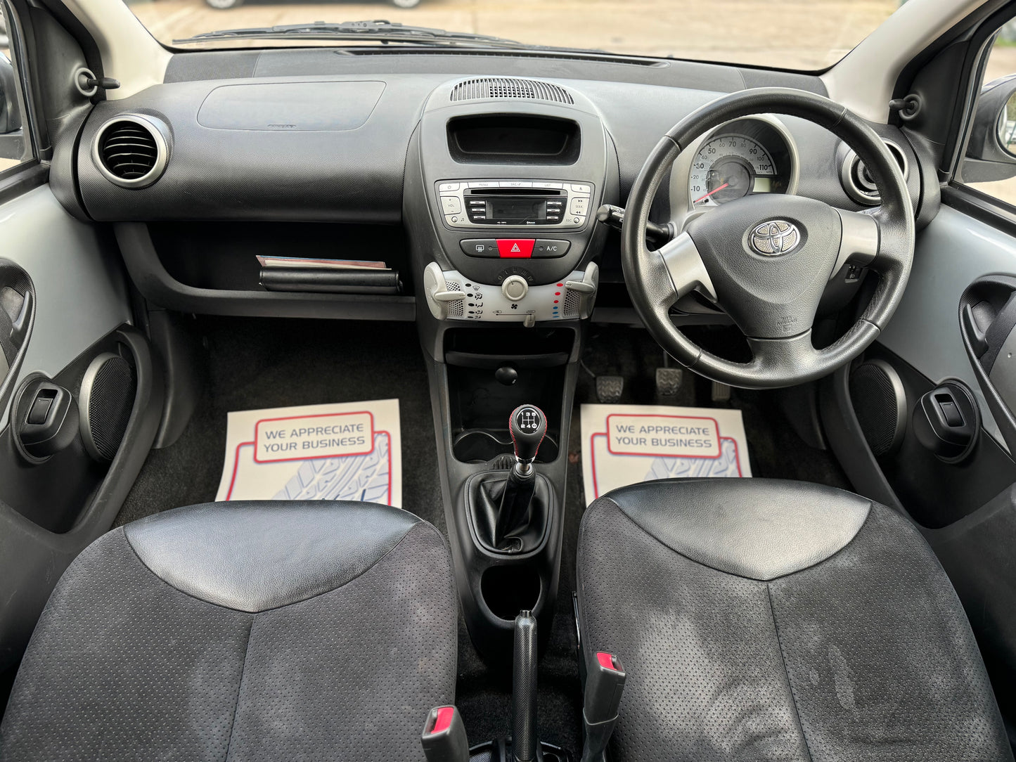 Toyota AYGO 1.0 VVT-i Ice 2012