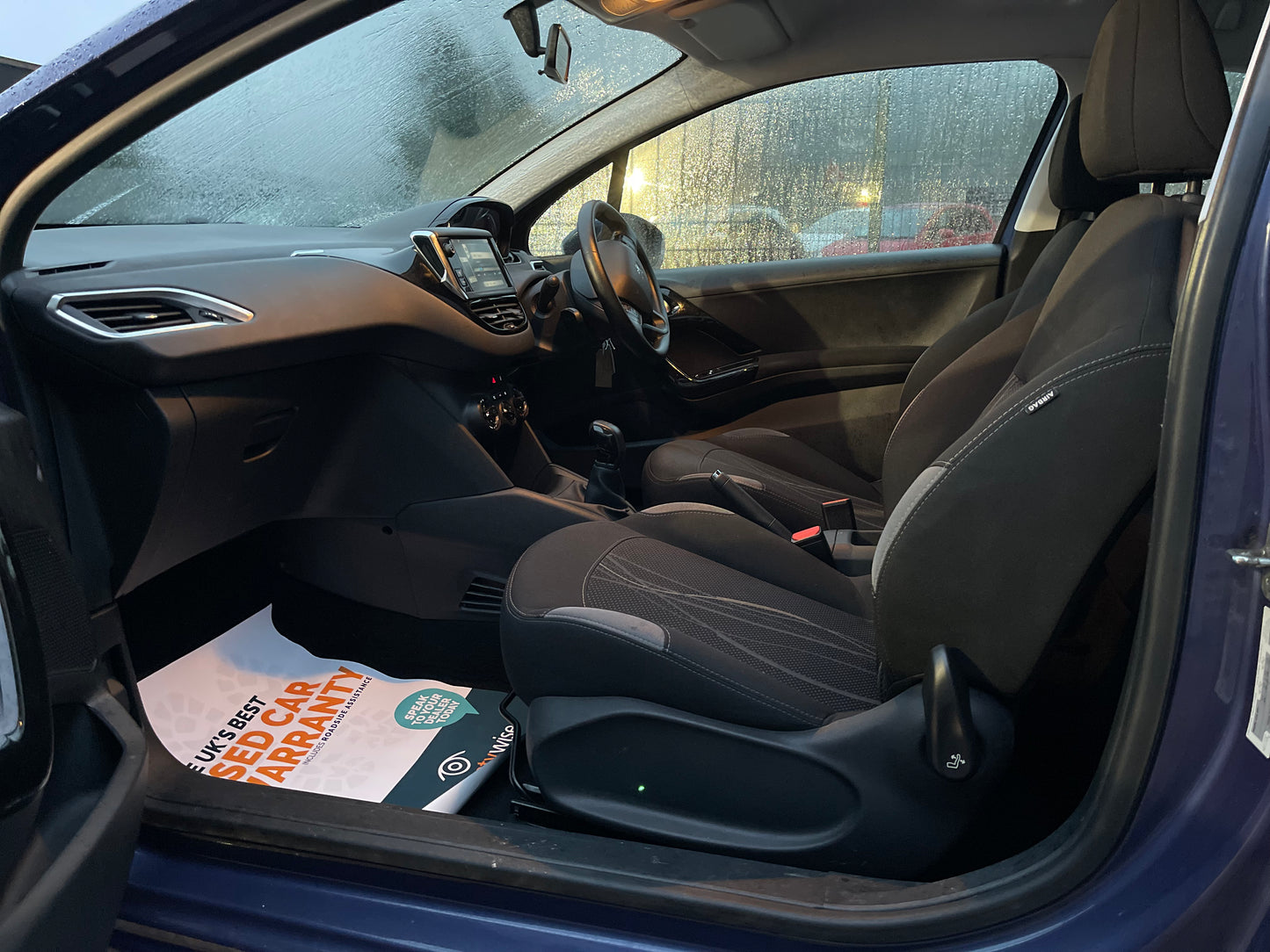 Peugeot 208 PureTech Active 1.0 vti 2014