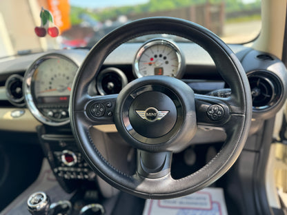 Mini Cooper 1.6 2012