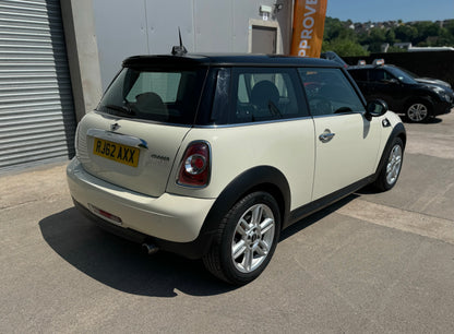 Mini Cooper 1.6 2012