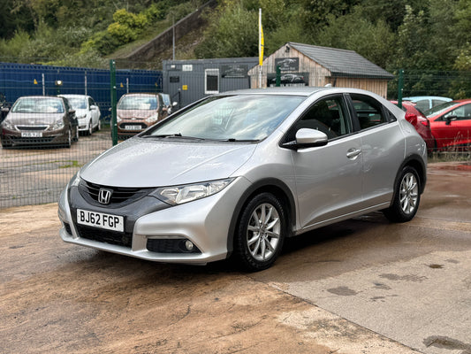 Honda Civic 1.8 i-VTEC ES 2012