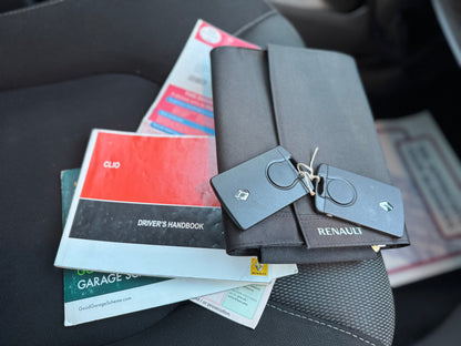 Renault Clio 0.9 TCe Dynamique Nav 2015